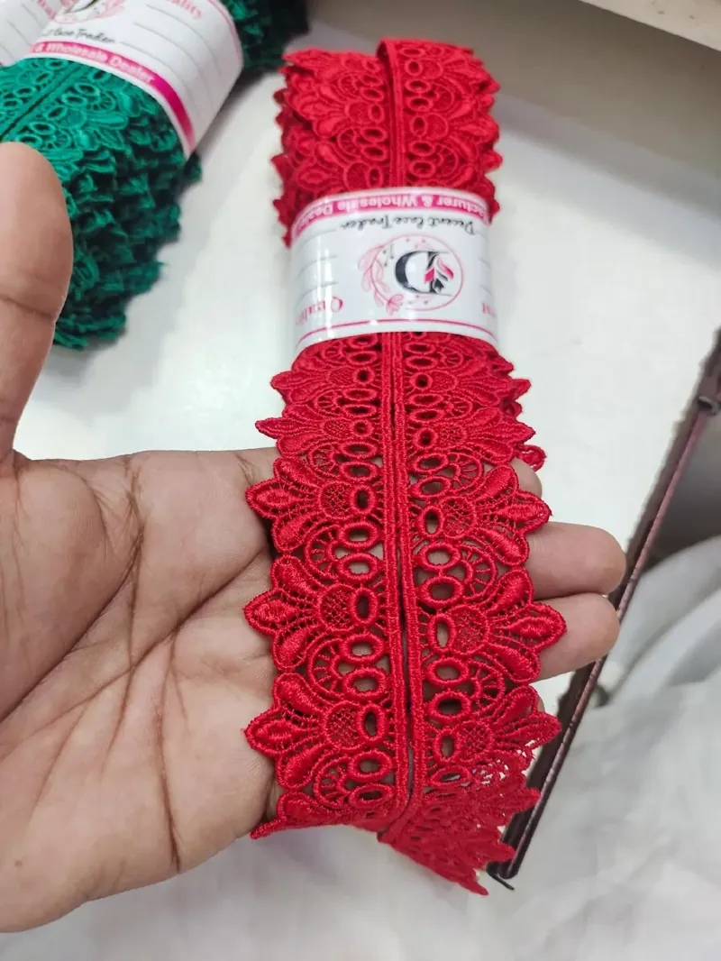 Center Patti Lace guipure lace design CENTER-PATTI-124, width about 4 – 6 cm (1½ – 2½ inches)