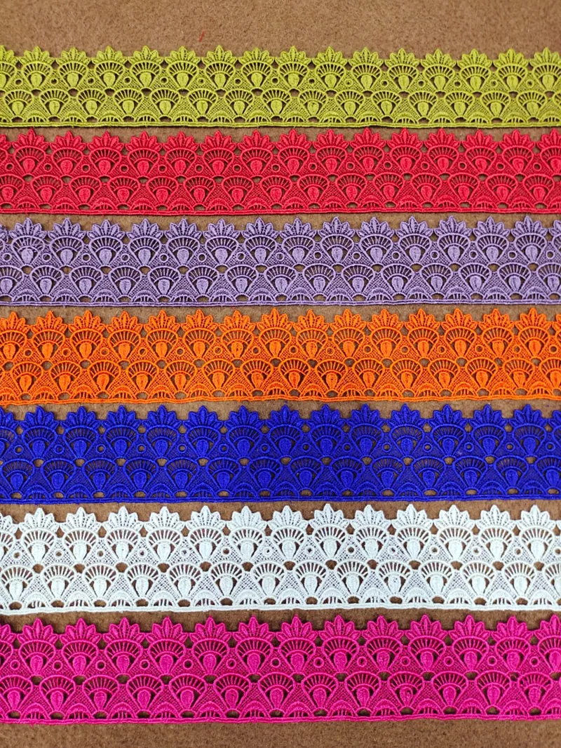 Medium Size Lace guipure lace design DL-M10, width about 2 – 5 cm (1 – 2 inches)