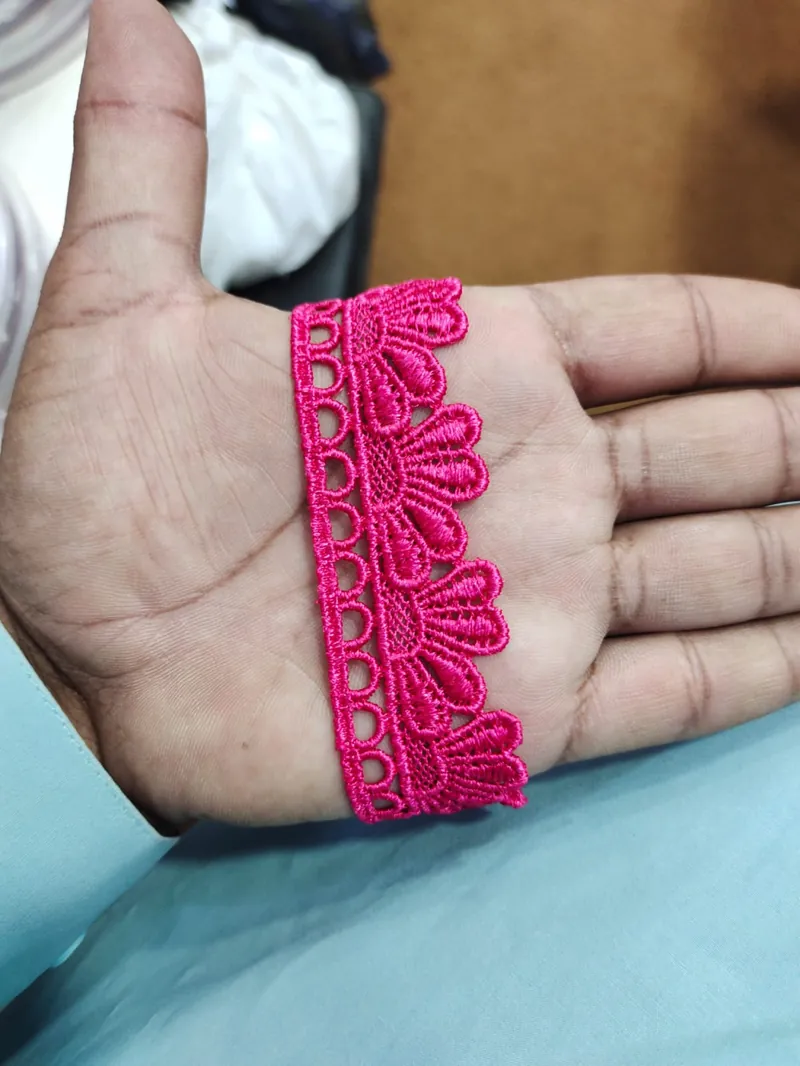 Medium Size Lace guipure lace design DL-M14, width about 2 – 5 cm (1 – 2 inches)