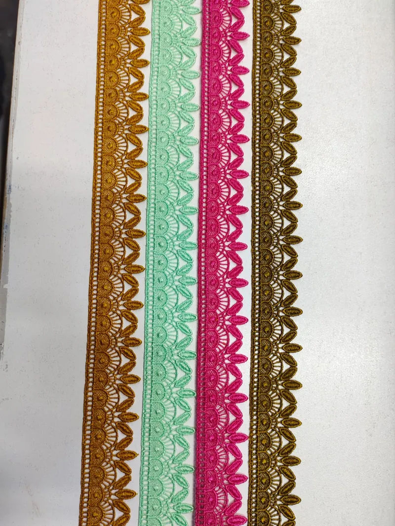 Medium Size Lace guipure lace design DL-M32, width about 2 – 5 cm (1 – 2 inches)