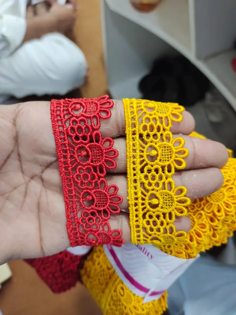 Medium Size Lace guipure lace design MEDIUM-044, width about 2 – 5 cm (1 – 2 inches)