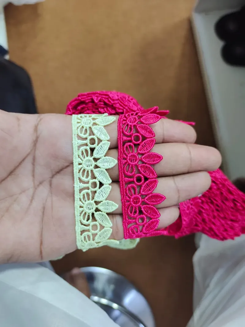 Medium Size Lace guipure lace design MEDIUM-073, width about 2 – 5 cm (1 – 2 inches)
