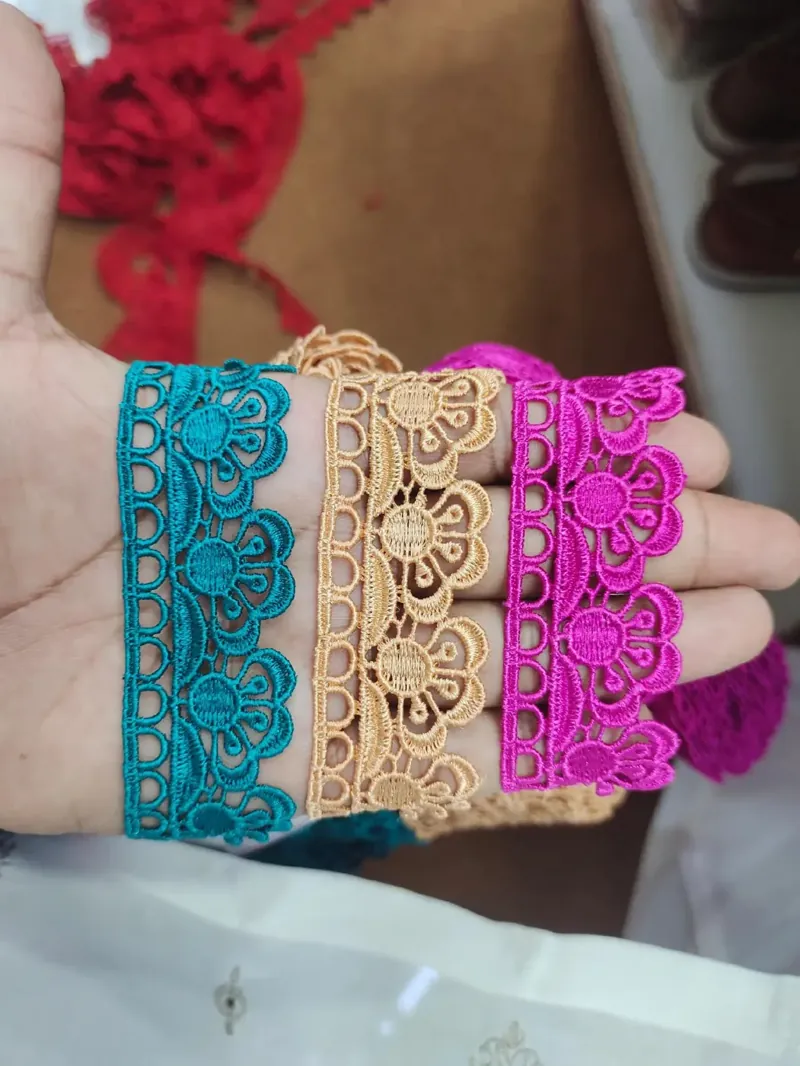 Medium Size Lace guipure lace design MEDIUM-105, width about 2 – 5 cm (1 – 2 inches)