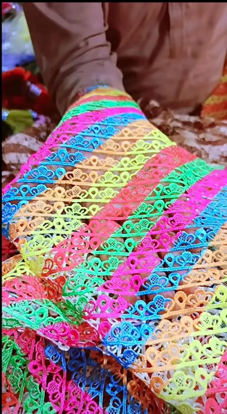 Guipure lace stock and packing at the Decent Lace Trader shop